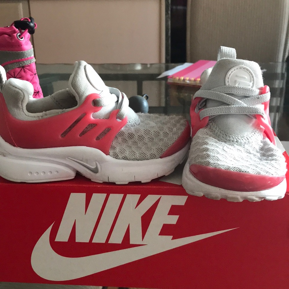 Toddler shoes